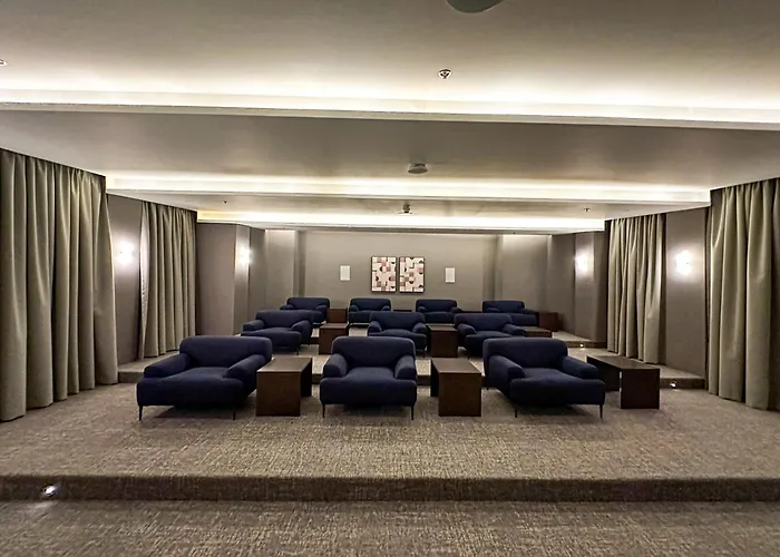Higuests - Contemporary Comfort 1Br Apt In Forte Tower 1