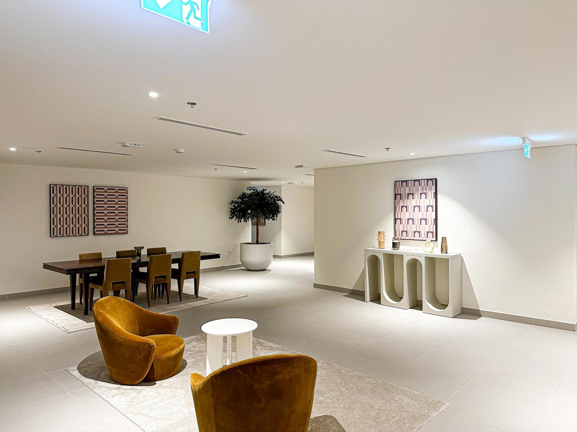 Higuests - Contemporary Comfort 1br In Tower 1 *