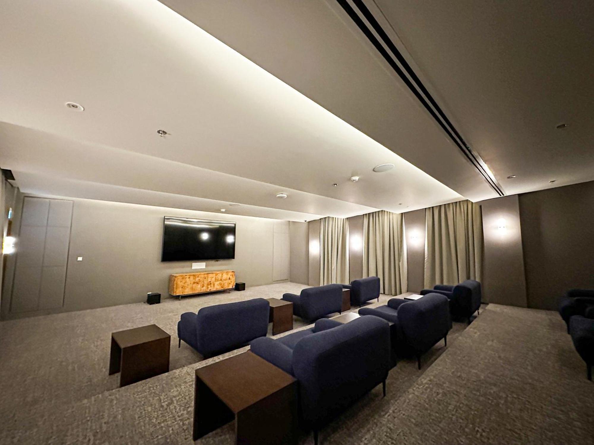 Higuests - Contemporary Comfort 1br In Tower 1